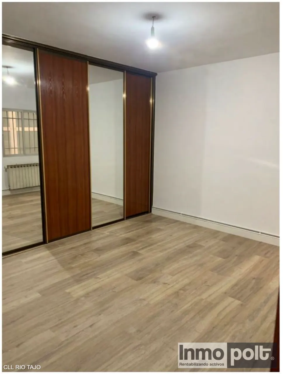 Piso en venta en Calle Río Tajo s/n, Villayuventus-Renfe, Parla